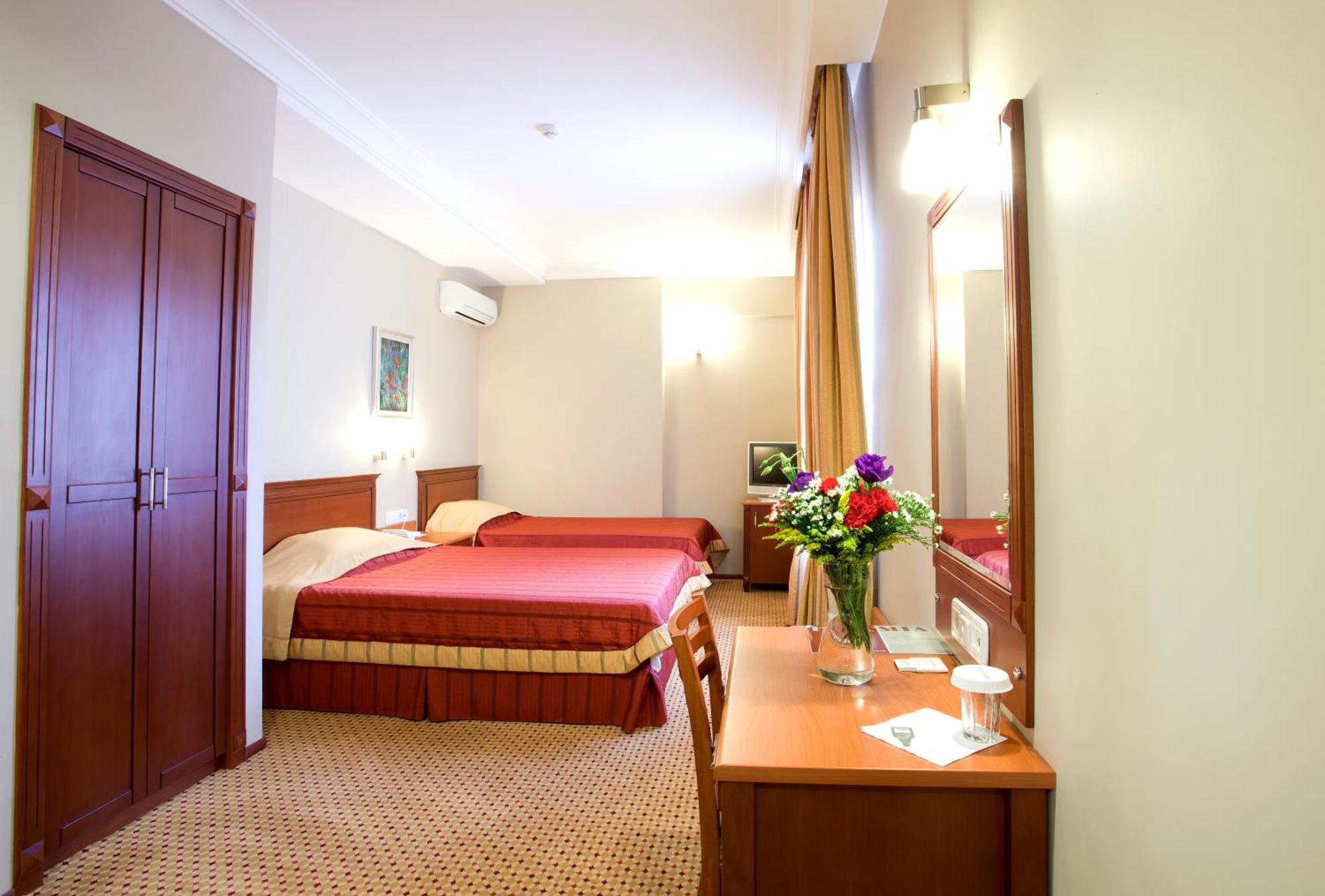 Sefa Hotel 2 Corlu Exterior photo